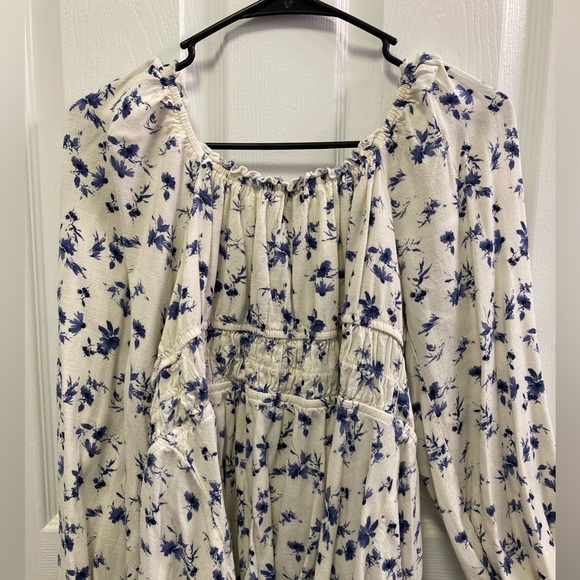 Torrid babydoll off-shoulder top blue / purple floral shirt blouse off shoulder - Picture 5 of 6